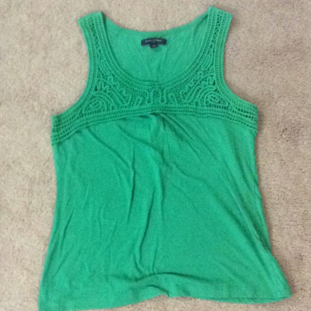 Banana republic green decorative tank top